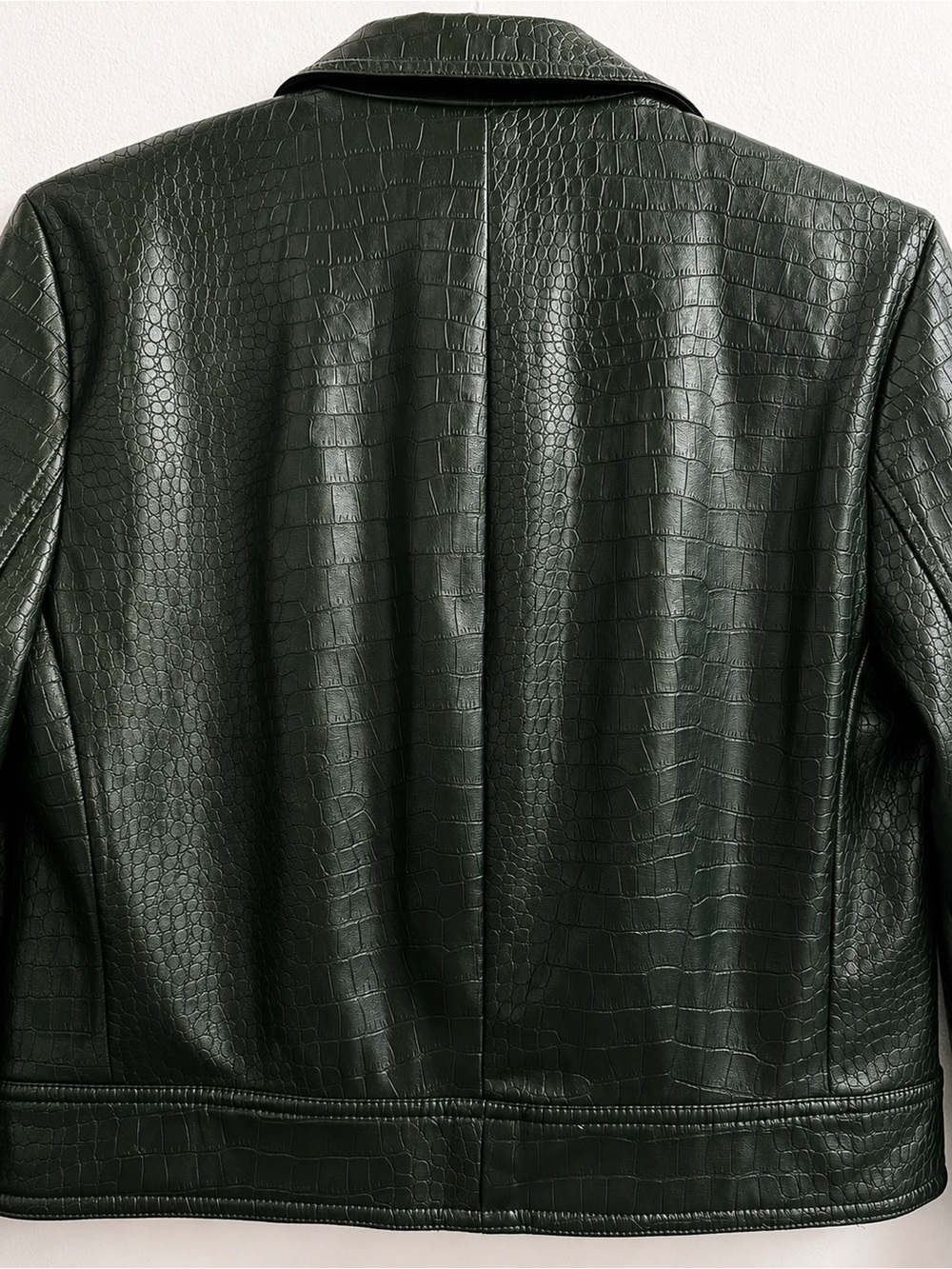 House of Harlow 1960 Dark Green Croc-Embossed Faux Leather Jacket - Picture 14 of 16